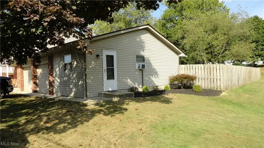 964 Johnsonville Road, Chester, WV 26034 - Image #3