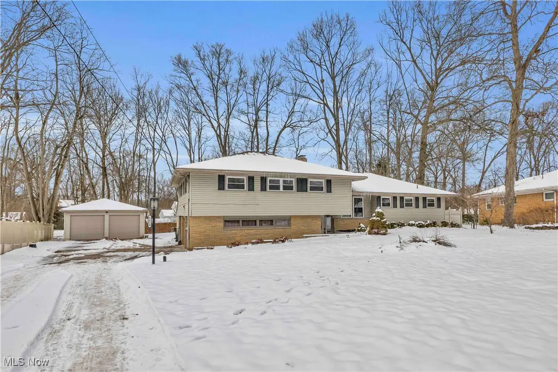 6624 Ronjoy Place, Youngstown, OH 44512 - Image #1