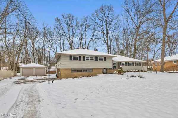 6624 Ronjoy Place, Youngstown, OH 44512