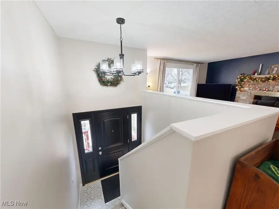 1545 Whitehall Drive, Mogadore, OH 44260 - Image #3