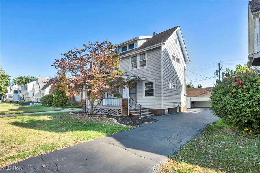 9302 Park Heights Avenue, Garfield Heights, OH 44125 - Image #2