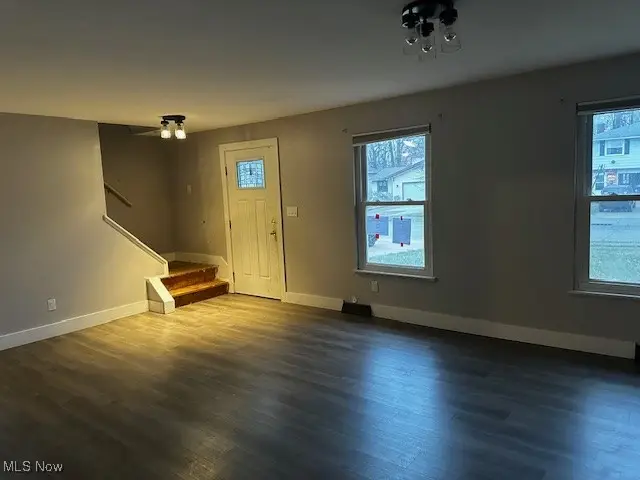 399 Ridgewood Drive, Eastlake, OH 44095 - Image #2