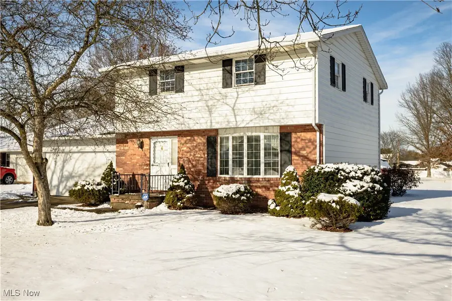 425 Providence Se Avenue, New Philadelphia, OH 44663 - Image #2