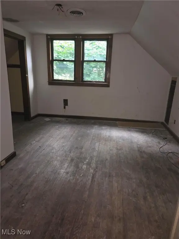 11114 Willowmere Avenue, Cleveland, OH 44108 - Image #3