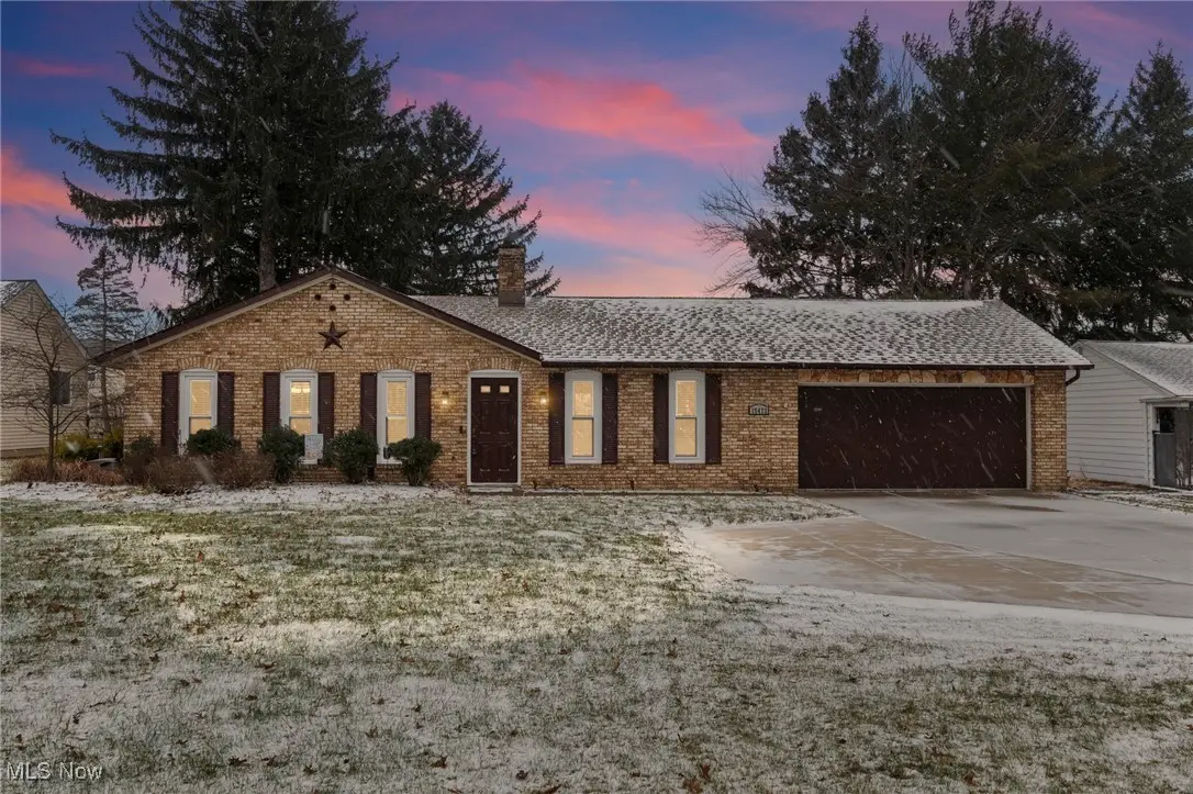 15472 Howe Road, Strongsville, OH 44136 - Image #1