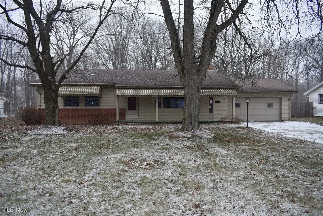 1649 Lancaster Drive, Youngstown, OH 44511 - Image #1