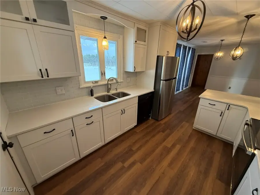 3222 Circleview Nw Drive, Dover, OH 44622 - Image #2