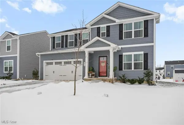 214 Leather Leaf Drive, Elyria, OH 44035