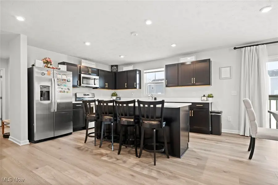 214 Leather Leaf Drive, Elyria, OH 44035 - Image #2