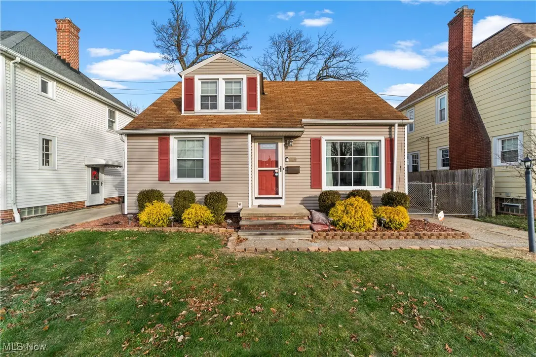 14812 Fernway Avenue, Cleveland, OH 44111 - Image #1