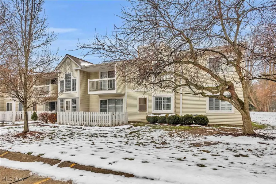 2820 N Bay Drive #P10, Westlake, OH 44145 - Image #2