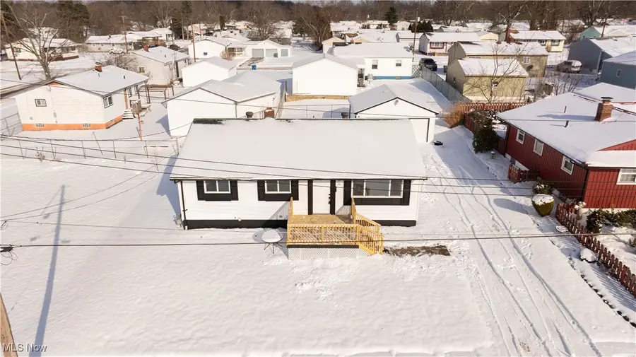 111 Bassett Lane, Youngstown, OH 44505 - Image #3