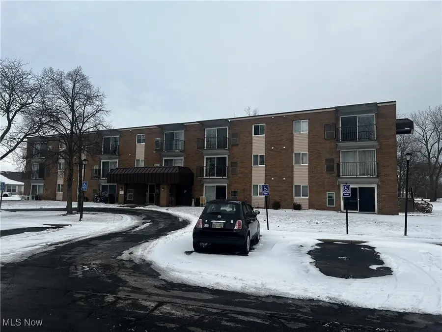 1315 S Lake Wilmer Drive #101, Sandusky, OH 44870 - Image #3