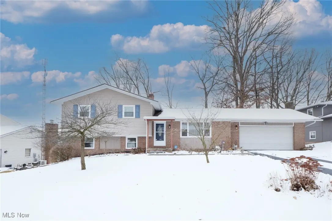 2923 Roanoke Nw Street, Massillon, OH 44646 - Image #1