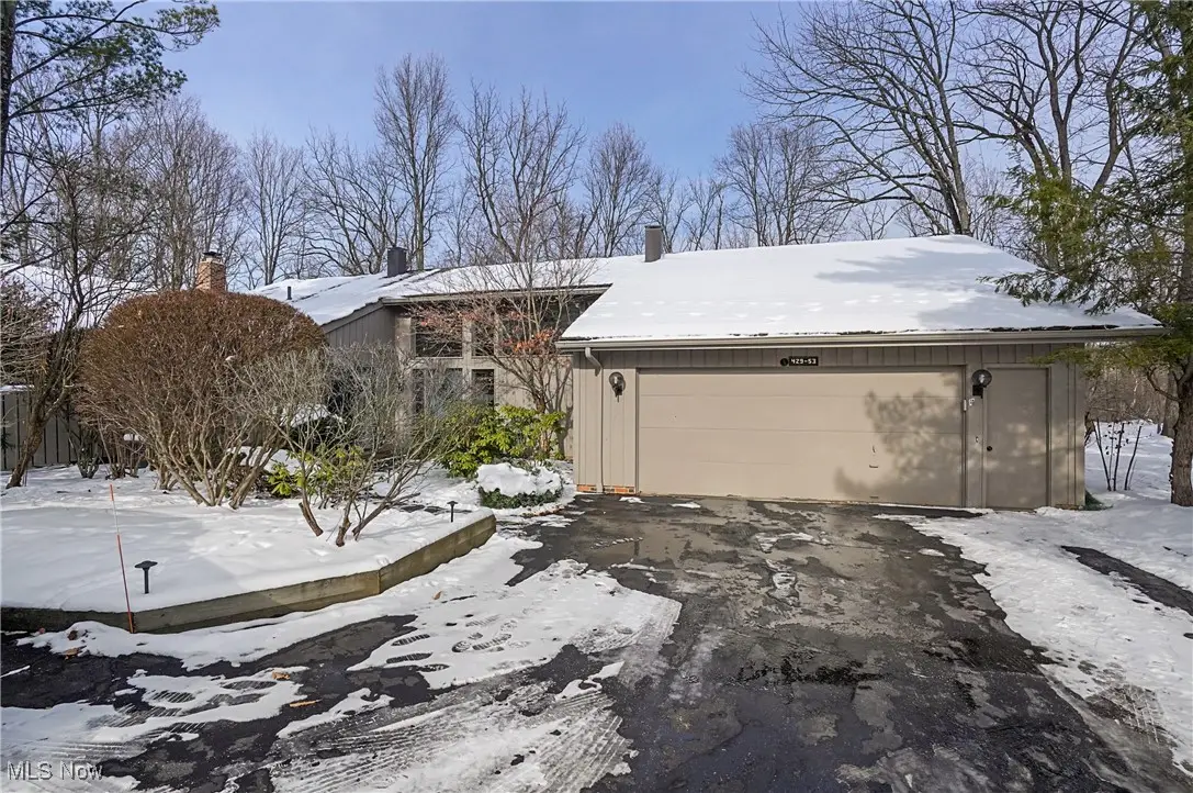 429-53 Honeysuckle Path, Aurora, OH 44202 - Image #1