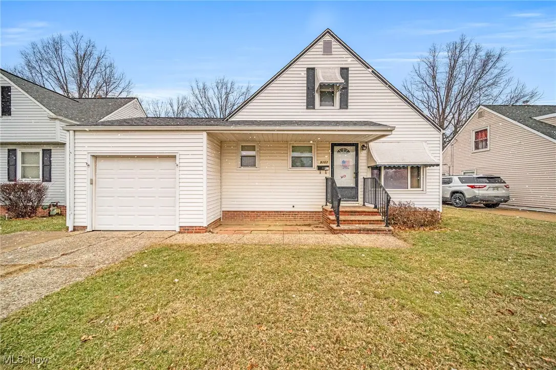 29107 Edgewood Drive, Willowick, OH 44095 - Image #1