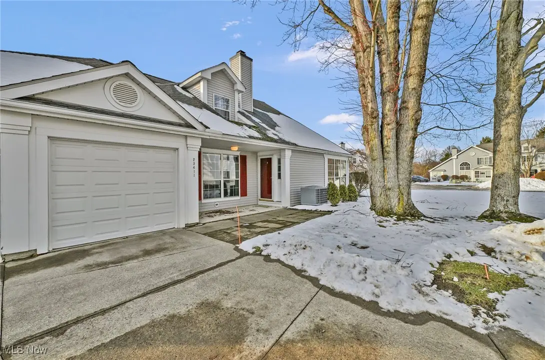 23411 Grist Mill Court #2, Olmsted Falls, OH 44138 - Image #1