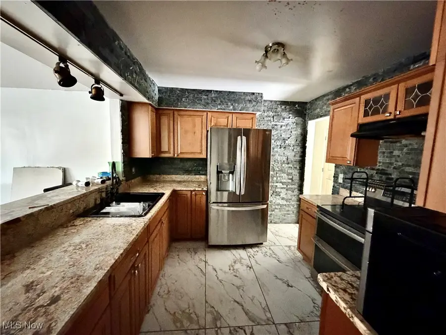 1766 Arthur Nw Drive, Warren, OH 44485 - Image #2