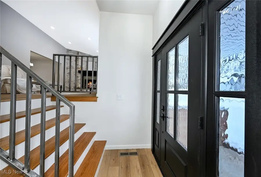 1591 Newcastle Circle, Akron, OH 44313 - Image #2