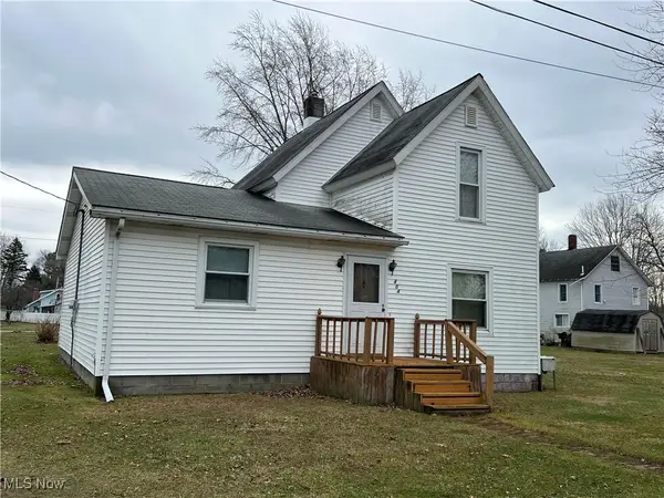 404 Viaduct Street, Conneaut, OH 44030