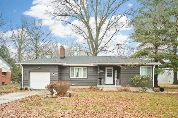 2038 Waycross Avenue, Copley, OH 44320