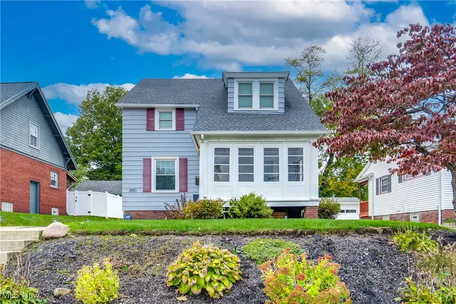 845 16th Ne Street, Massillon, OH 44646 - Image #2