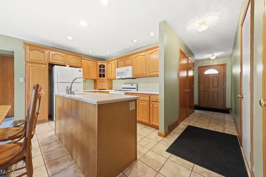 3018 Blenheim Avenue, Alliance, OH 44601 - #3