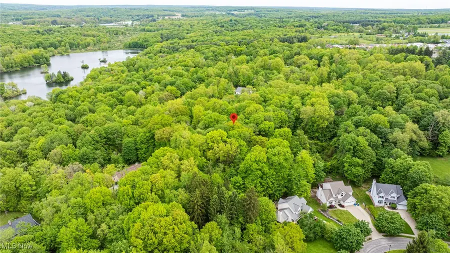 13561 Colony Lane, Burton, OH 44021 - Image #3