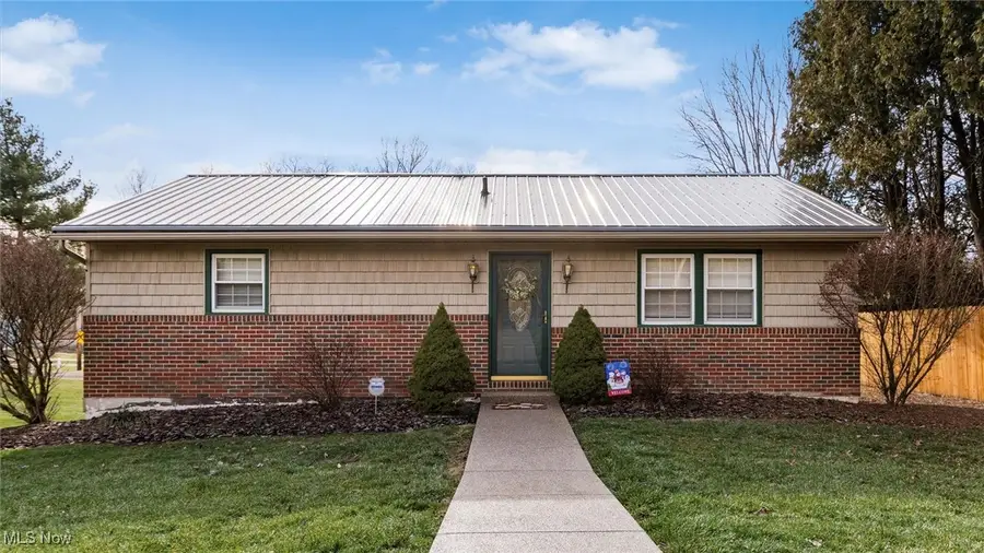 60999 Greenbriar Drive, Cambridge, OH 43725 - Image #2