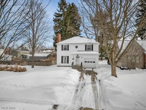 335 Melbourne Avenue, Akron, OH 44313 - #2