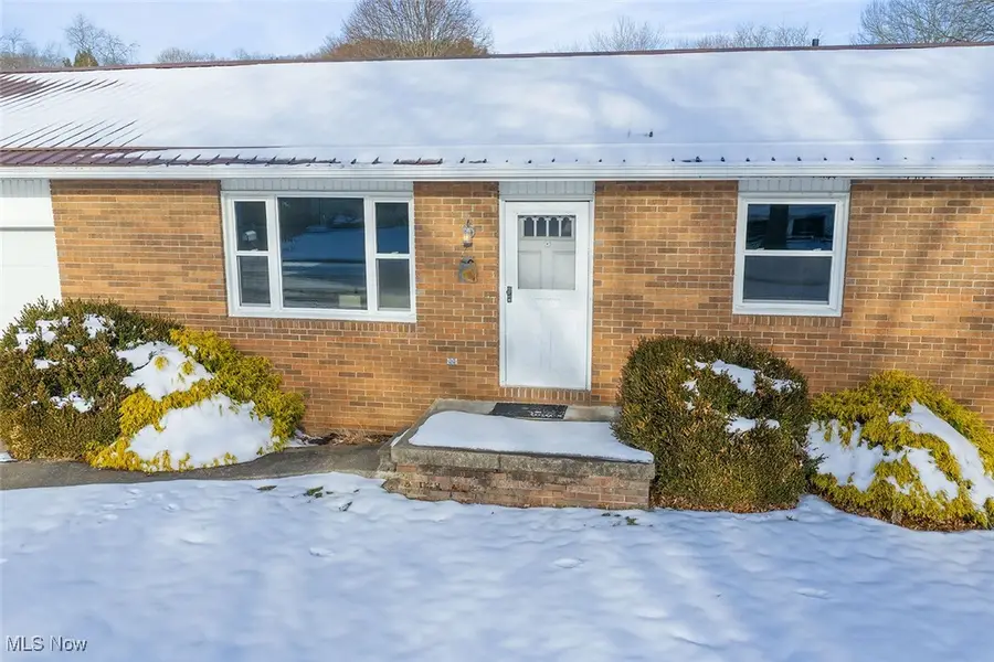 469 Stratton Sw Avenue, New Philadelphia, OH 44663 - Image #3