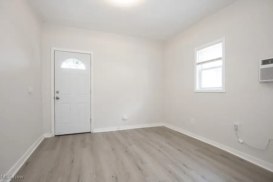 4915 Tillman Avenue, Cleveland, OH 44102 - Image #3
