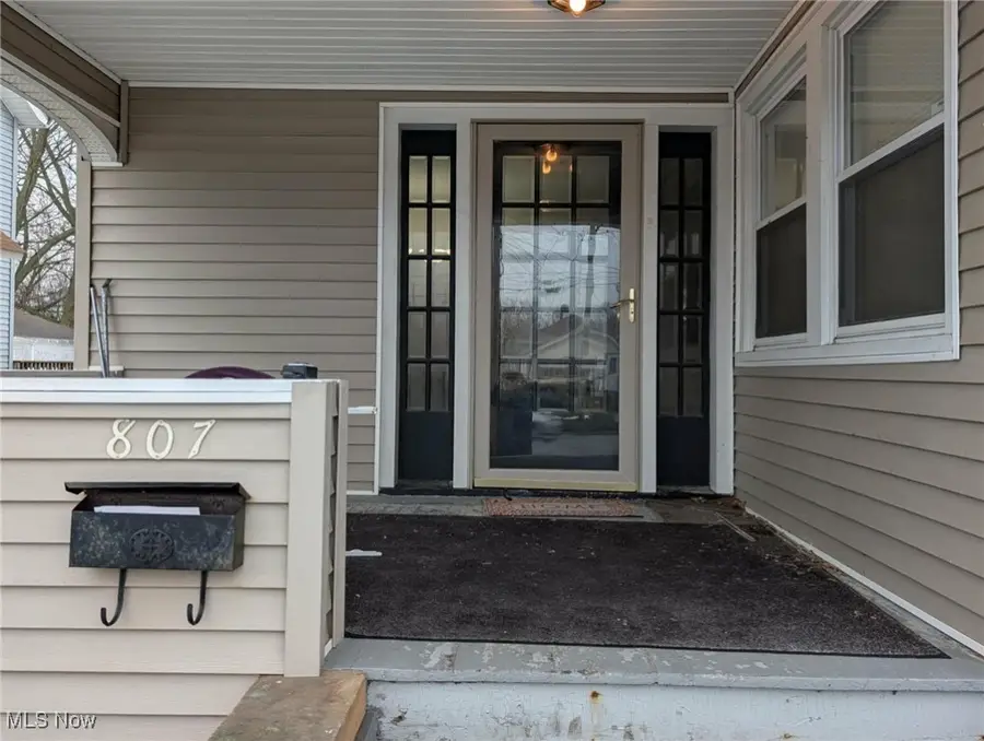 807 W 21st Street, Lorain, OH 44052 - Image #2