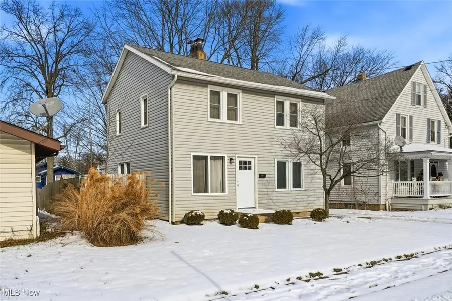 413 Grove Avenue, Cuyahoga Falls, OH 44221 - Image #2