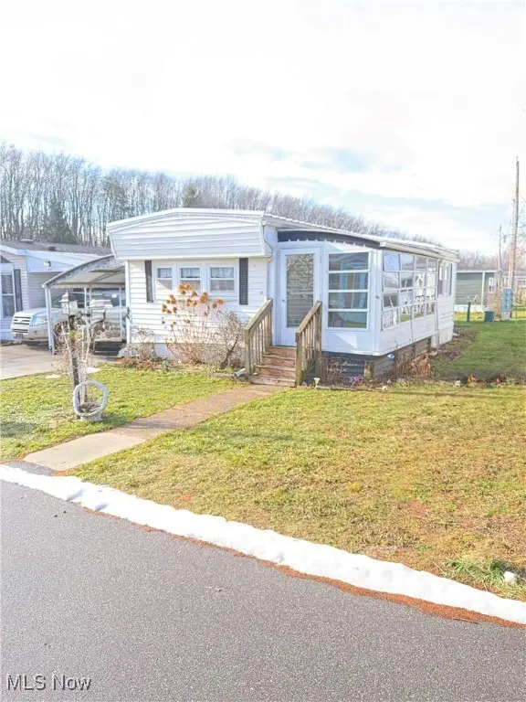 117 Wilpark Drive, Akron, OH 44312 - Image #1