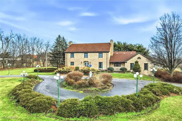 9175 Detwiler Road, Canfield, OH 44406