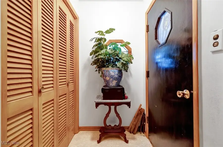 5424 Fairtree Road, Bedford Heights, OH 44146 - Image #3