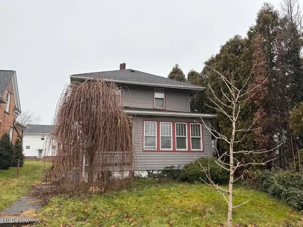 345 Wabash S Avenue, Brewster, OH 44613