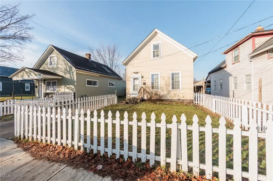 3326 W 61 Street, Cleveland, OH 44102 - Image #1