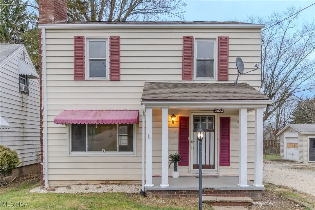 2028 Saint Elmo Ne Avenue, Canton, OH 44714 - Image #1