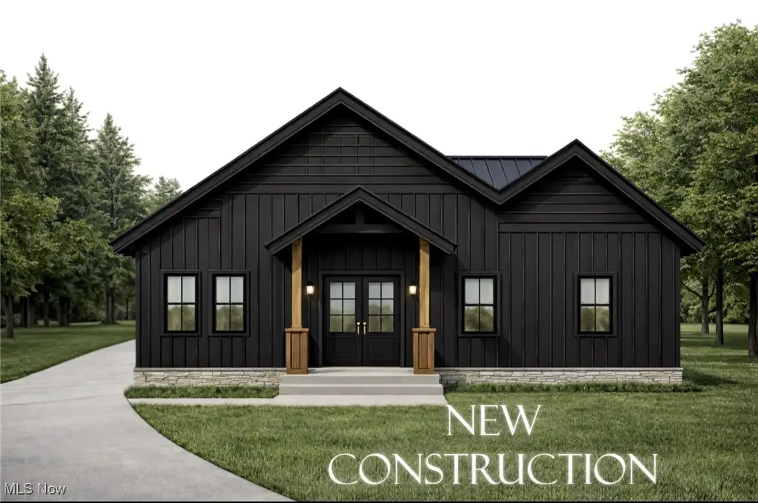 33743 Henwell Road, Columbia Station, OH 44028 - Image #1