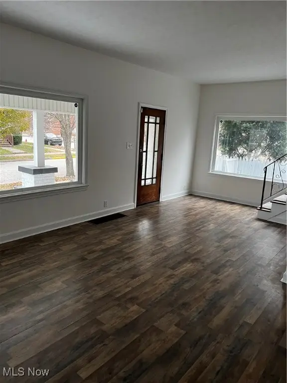 224 7th Nw Street, Barberton, OH 44203 - Image #3