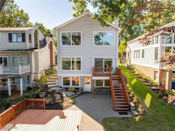 259 Oak Nw Drive, North Canton, OH 44720