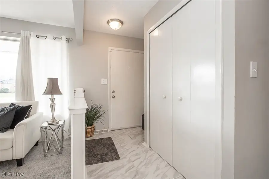 6031 Sunset Drive, Bedford Heights, OH 44146 - Image #3