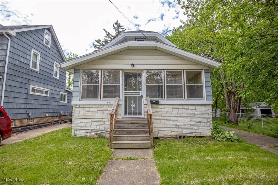 970 Mercer Avenue, Akron, OH 44320 - Image #1