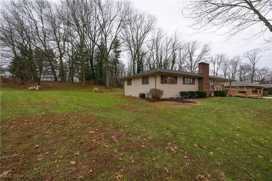 76 Magua Drive, Akron, OH 44319 - Image #3