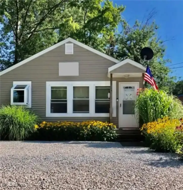 5263 Log Cabin Drive, Geneva, OH 44041 - Image #1