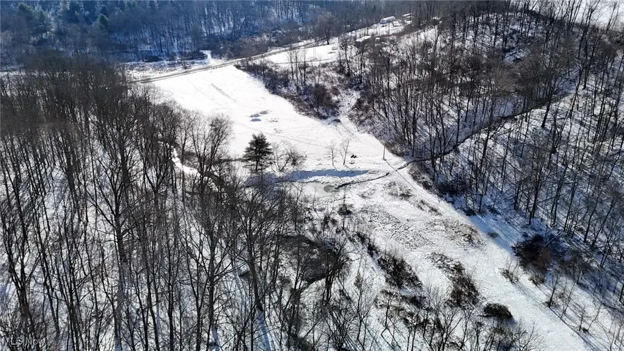 6030 Atkinson Creek Se Road, Tippecanoe, OH 44699 - Image #3