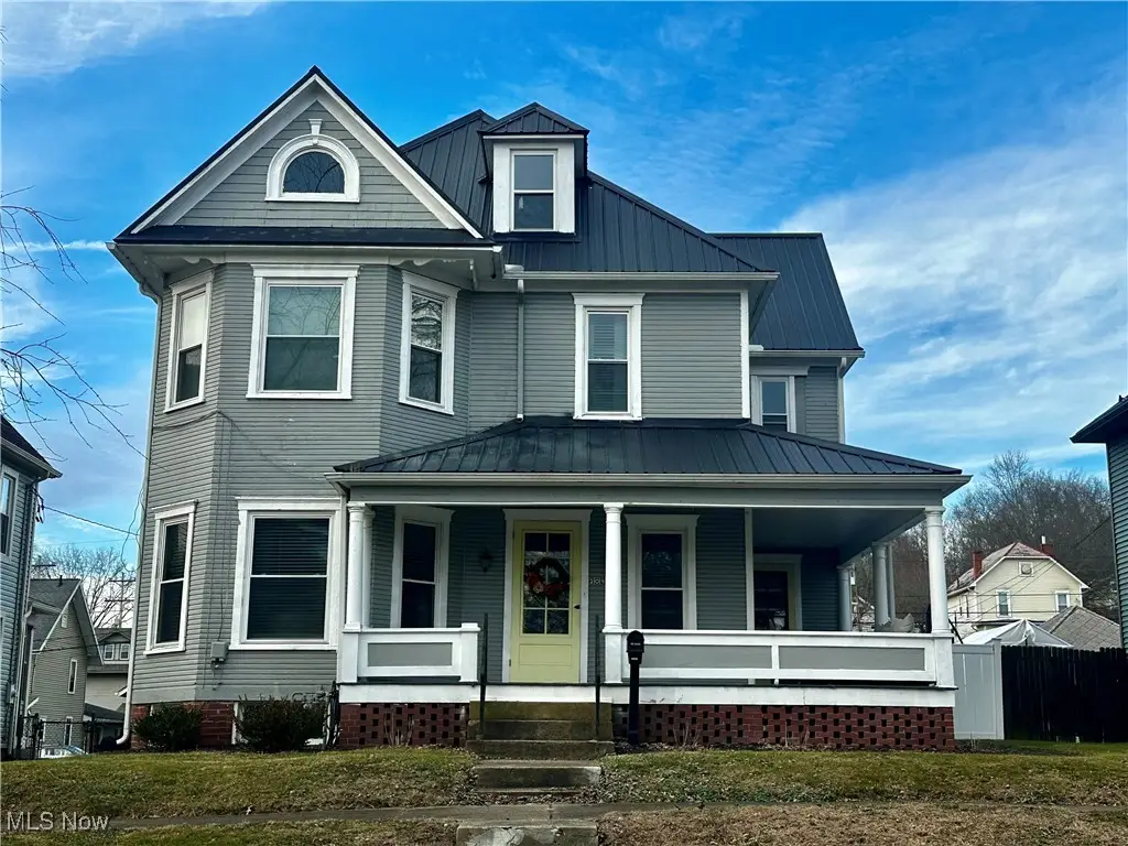 209 Oakwood Avenue, Marietta, OH 45750 - Image #1