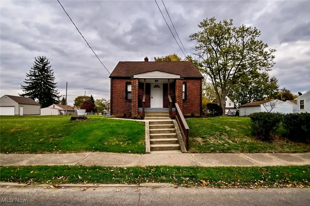 1622 Clarendon Sw Avenue, Canton, OH 44706 - Image #1